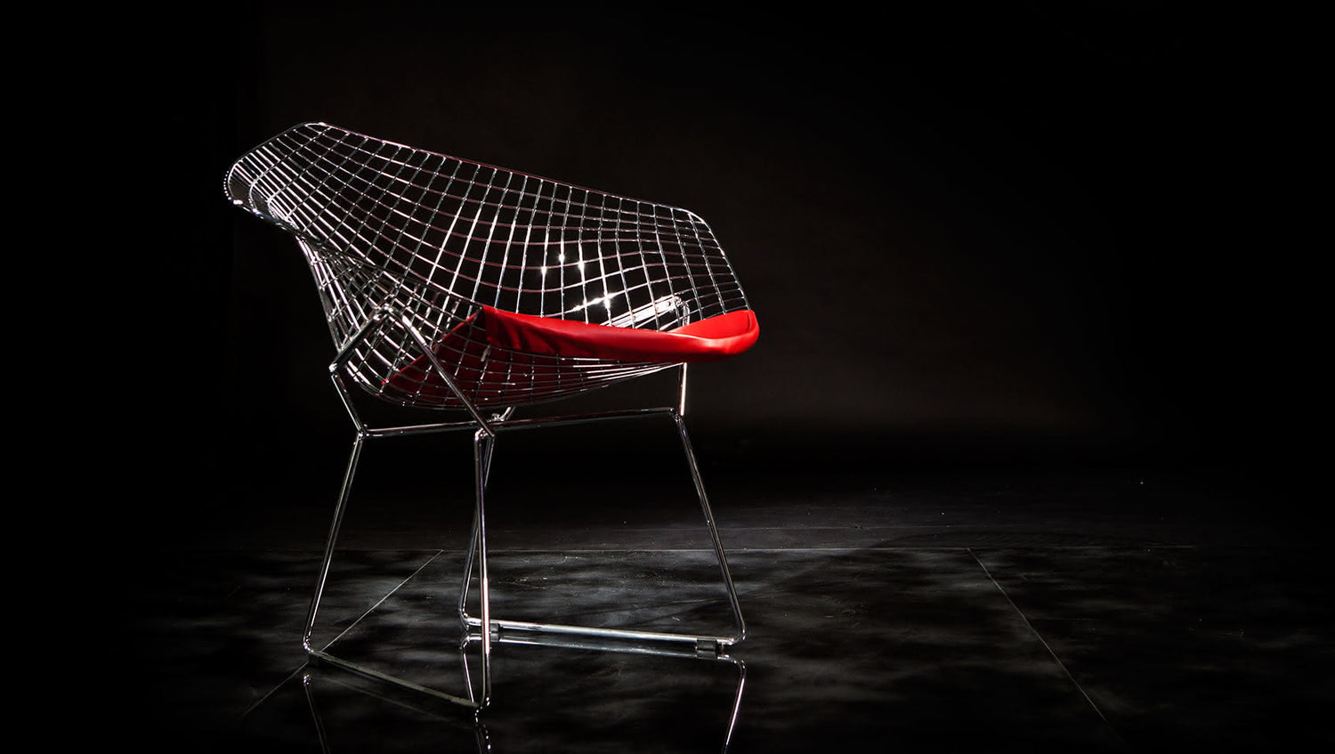 Diamond armchair
