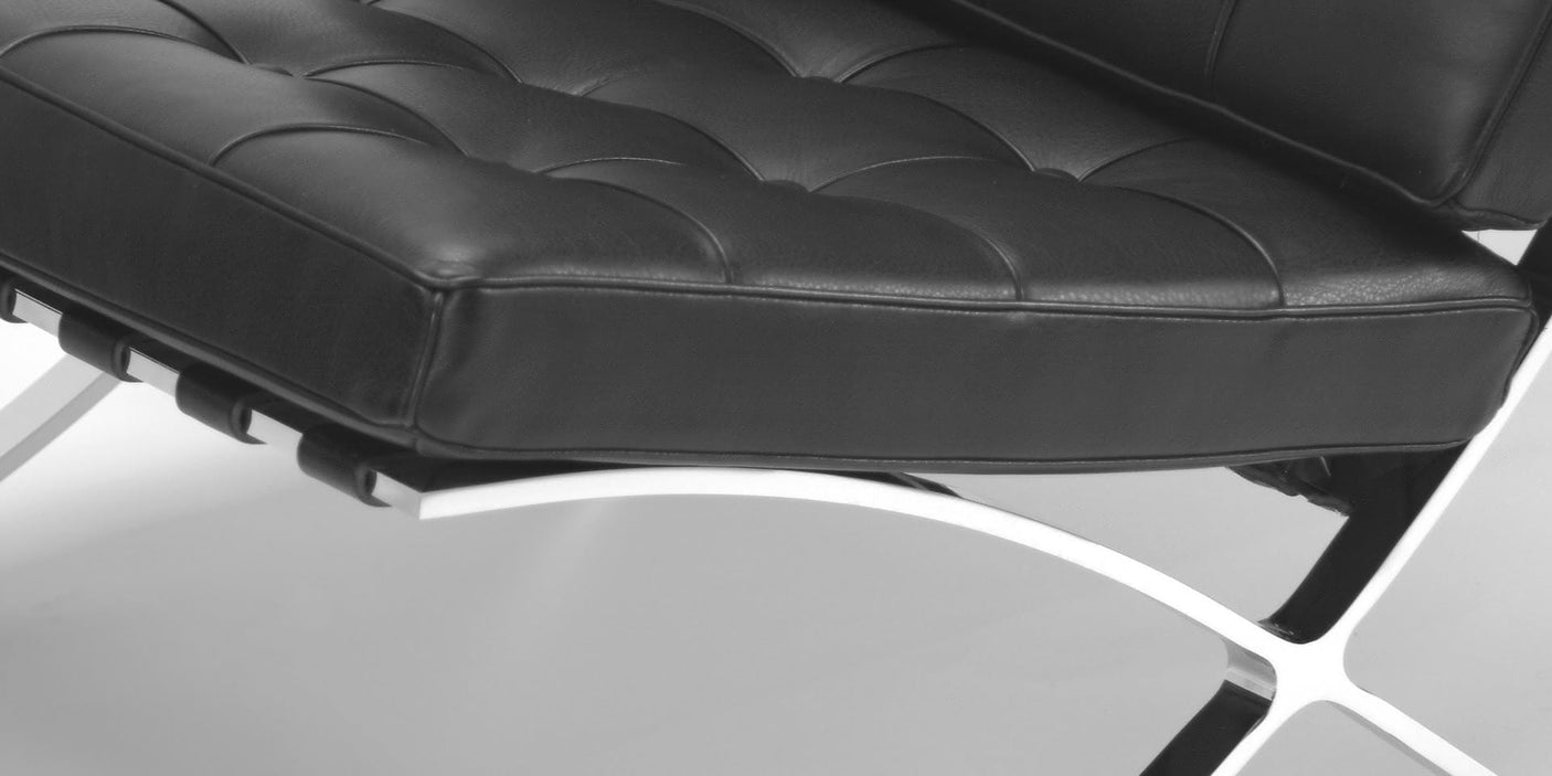 Barcelona armchair with leather or fabric upholstery