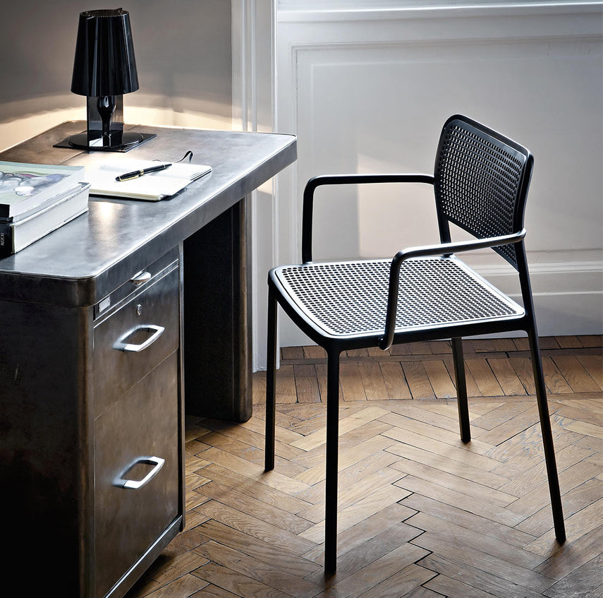 Ensemble de 2 petits fauteuils AUDREY par Kartell
