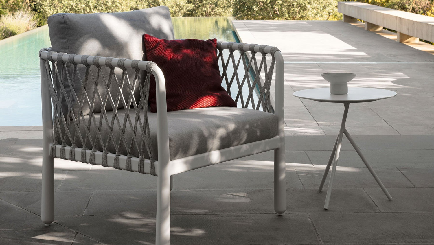 Sofy outdoor coffee table