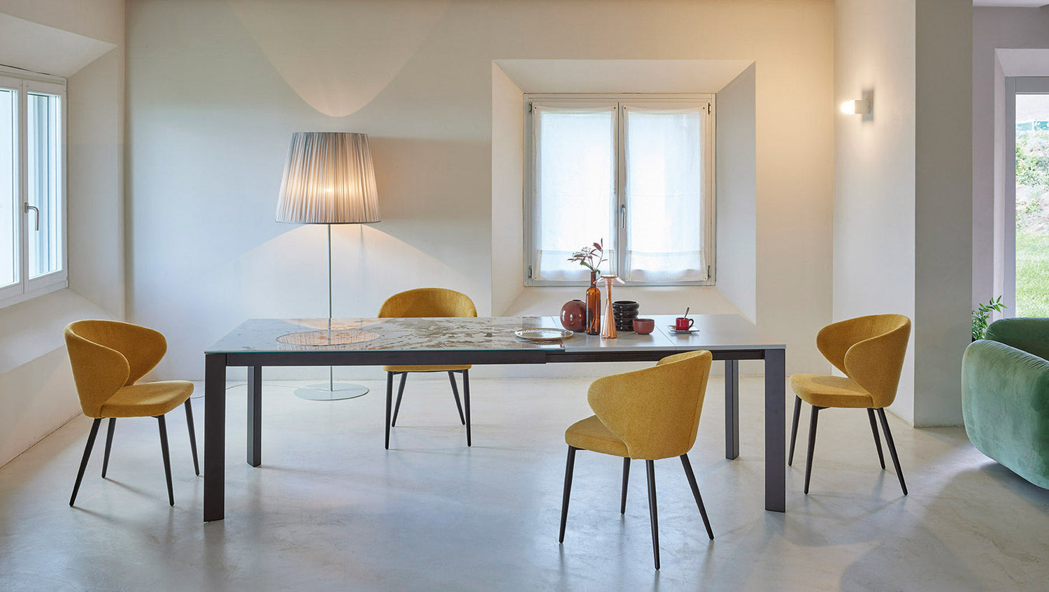 Set 2 vivian chaise