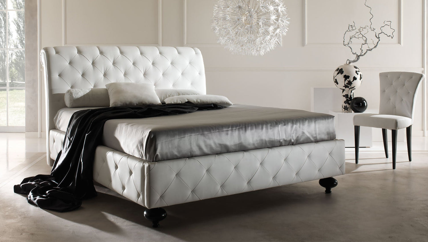 Lit CDI Collection Silver Bed White