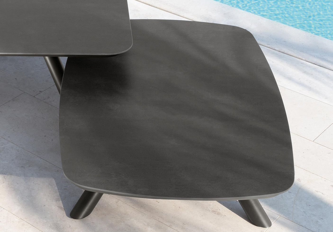 Coral outdoor coffee table