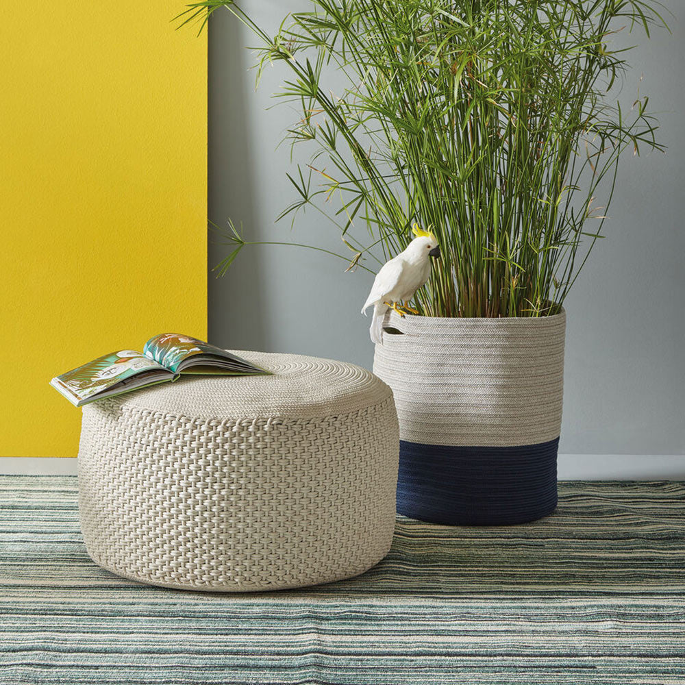 Pouffes