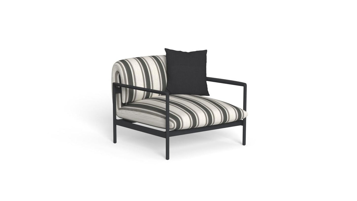 Nalu outdoor living armchair