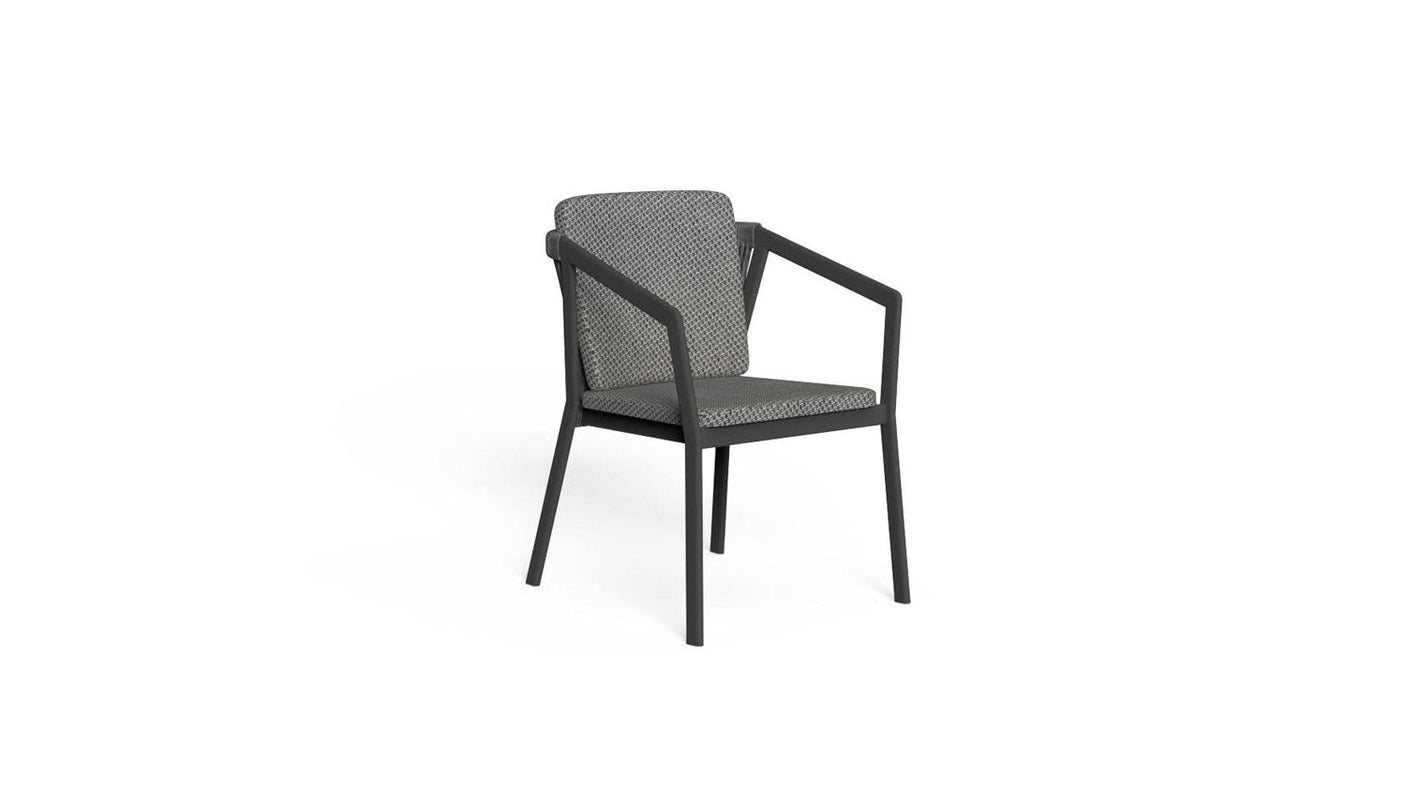 Nova chaise de salle à manger pour l'extérieur
