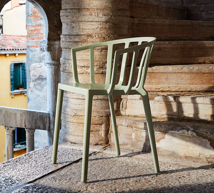 Ensemble de 2 chaises VENICE par Kartell 