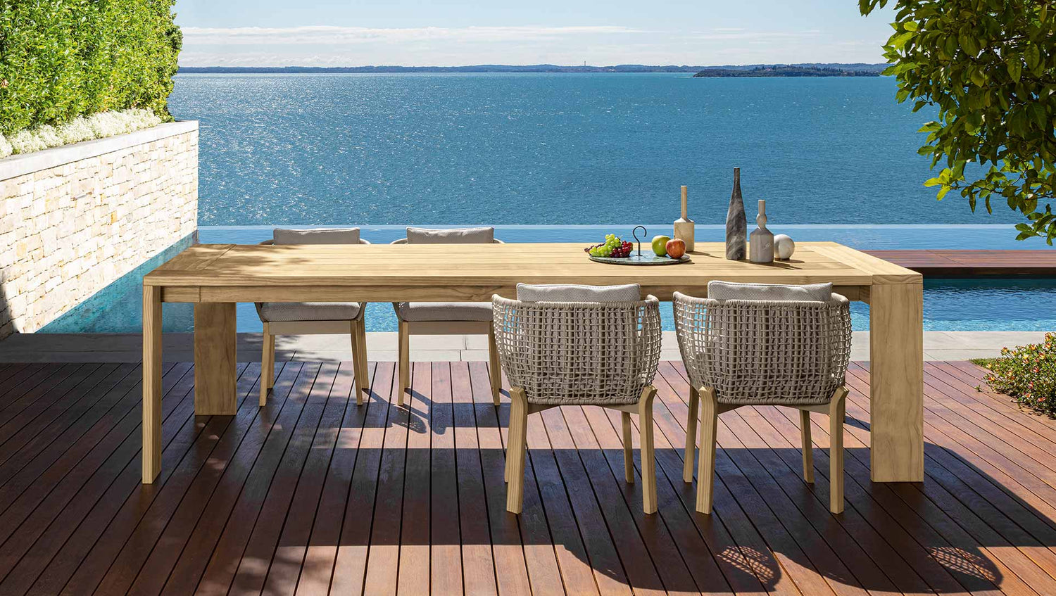 ARGO WOOD OUTDOOR ESSTISCH