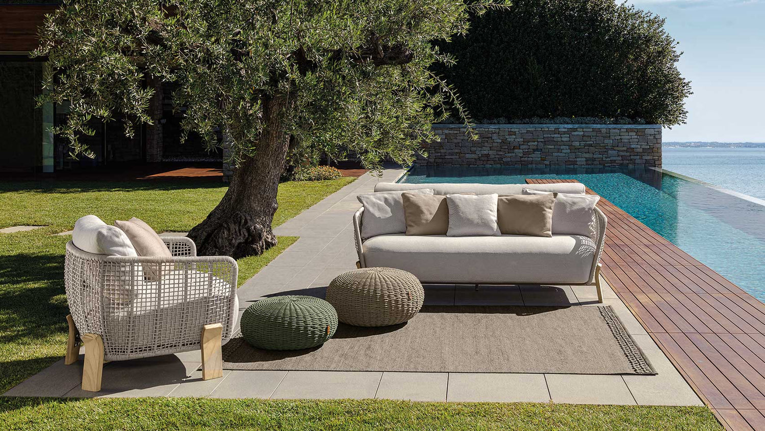 ARGO WOOD LOVE SEAT OUTDOOR SOFA