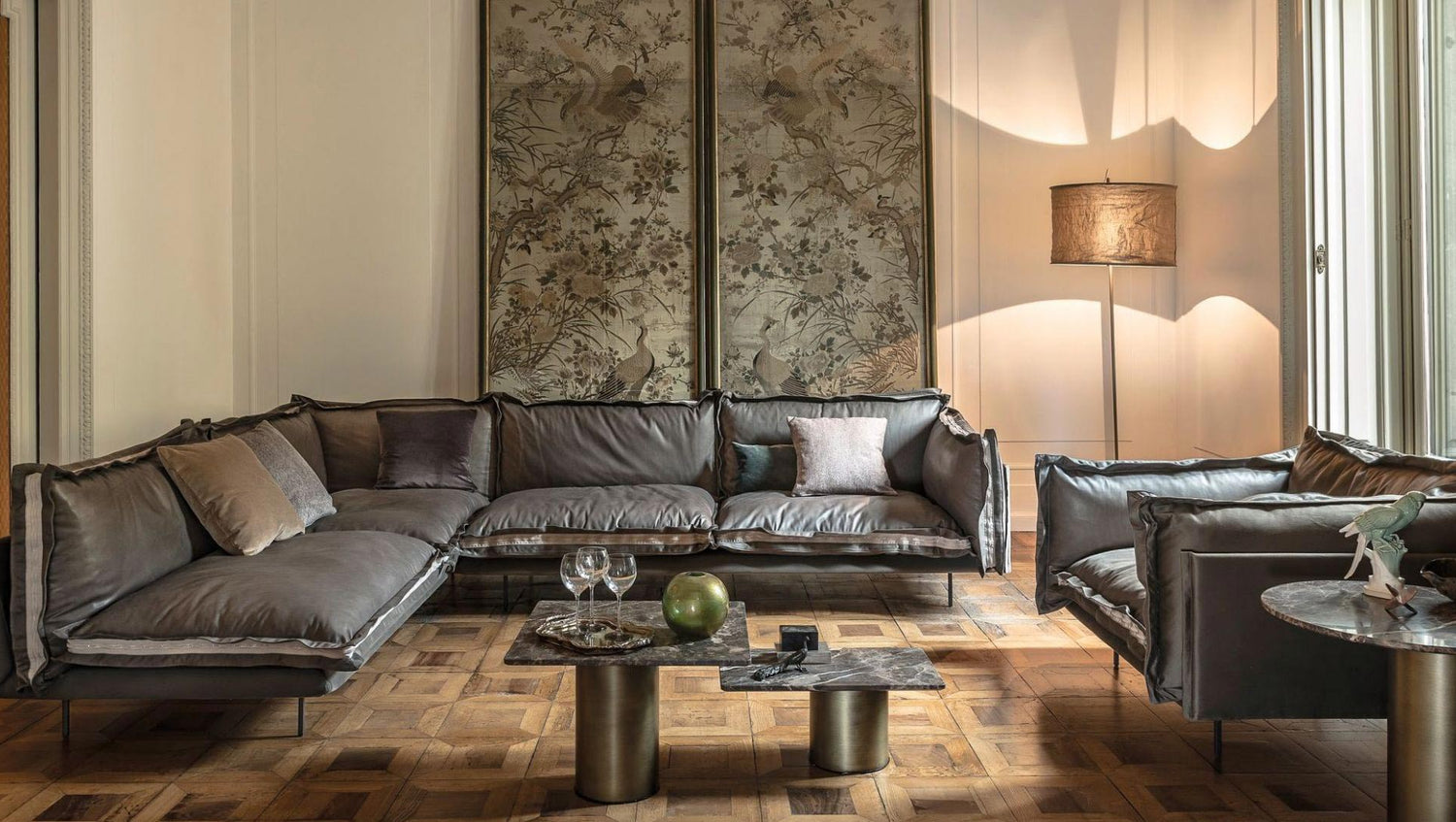 Auto-Reverse sofa by Giuseppe Viganò