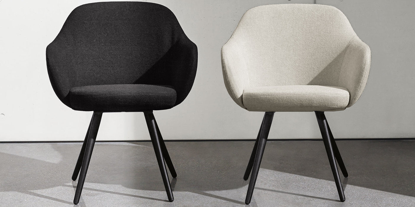 CADIRA ARMCHAIR