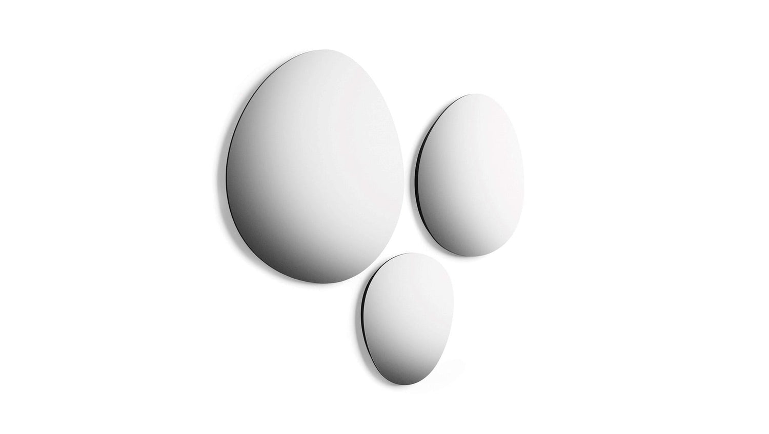 Caillou mirror by Liu-Jo Living