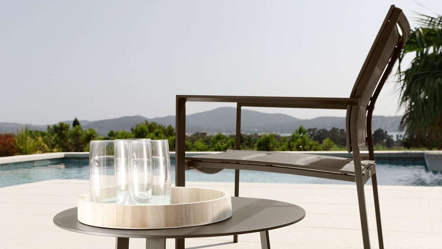 Touch living armchair3