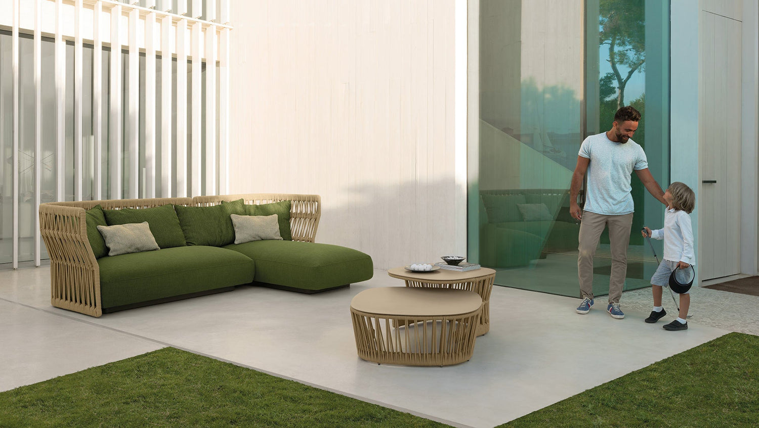 Cliff Déco outdoor coffee table