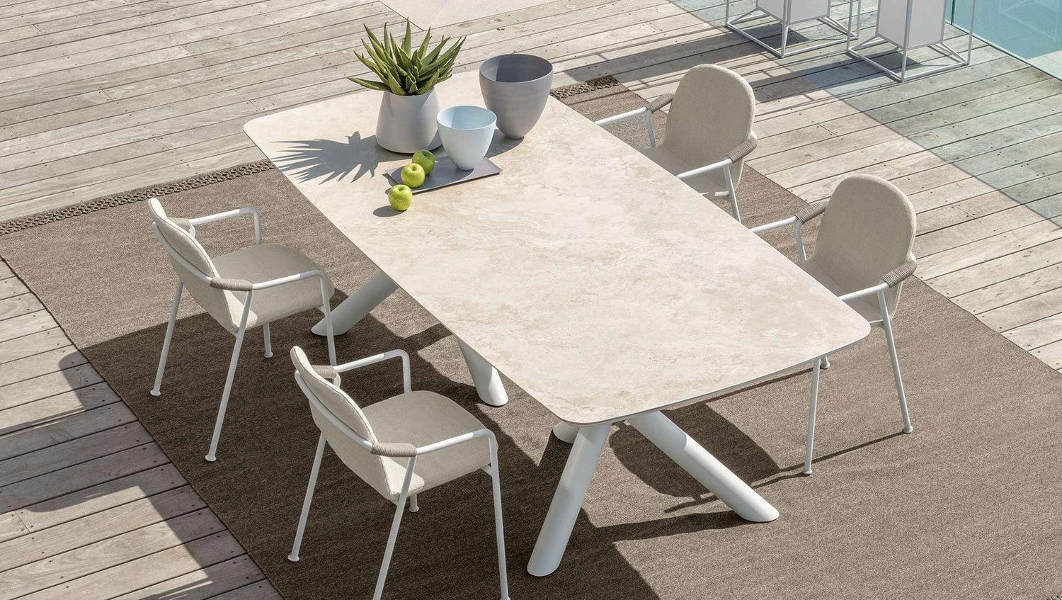 CORAL OUTDOOR ESSTISCH