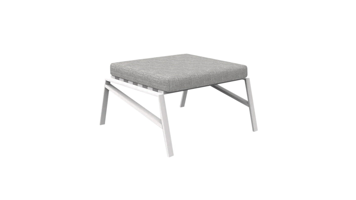 Cottage outdoor pouf