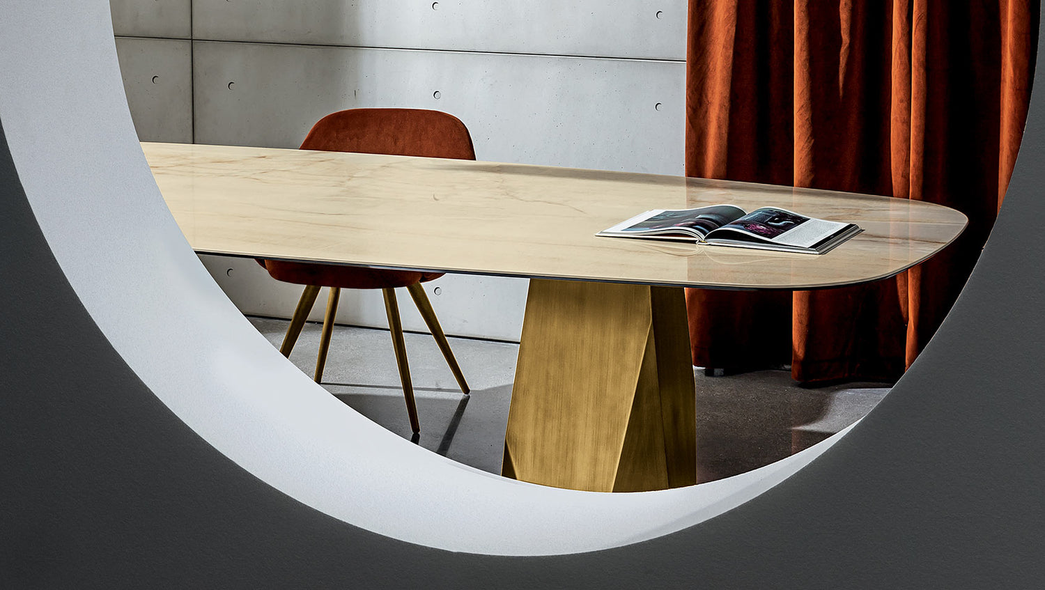 DEOD DEUX BASES TABLE À MANGER