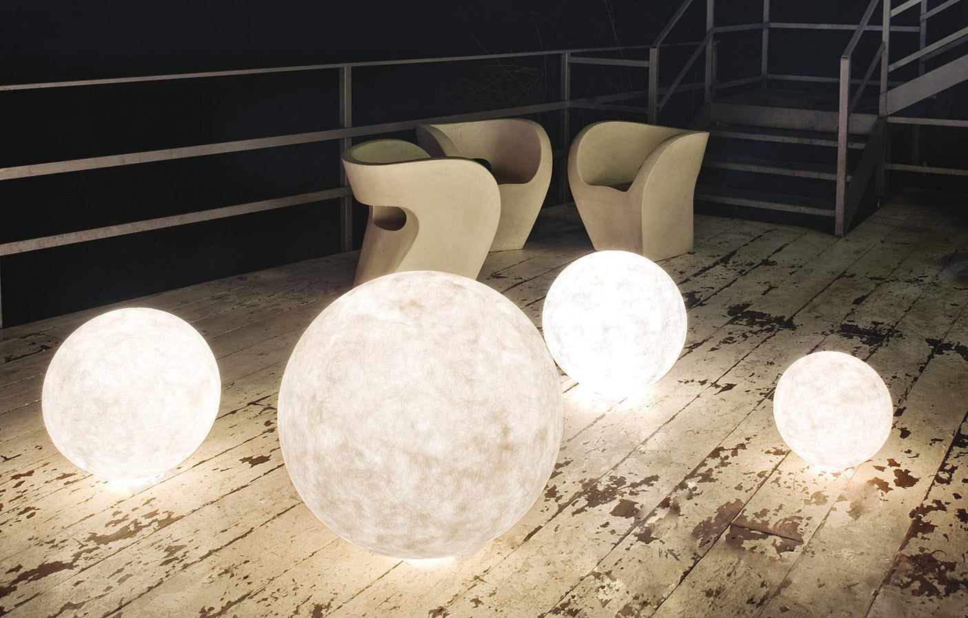 Ex. Moon 1 OUTDOOR LAMP