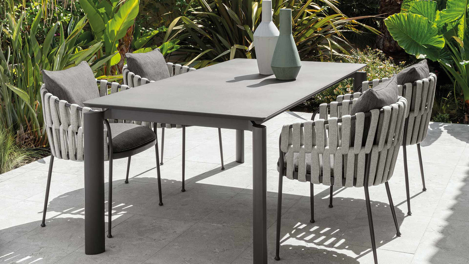 Frame fauteuil repas pour l'extérieur