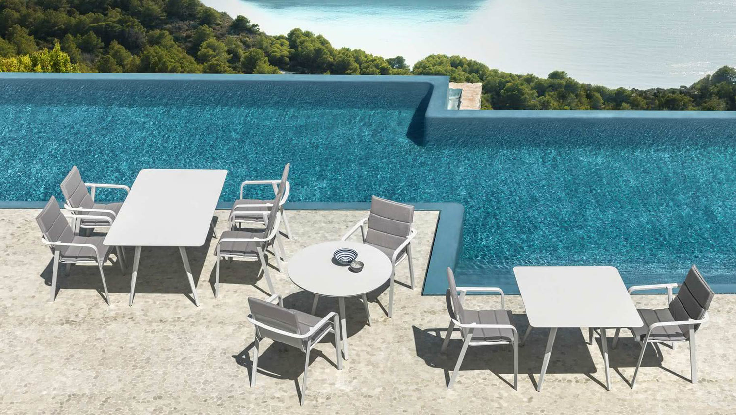 MILO Table pour l'extérieur - Design par TALENTI 2