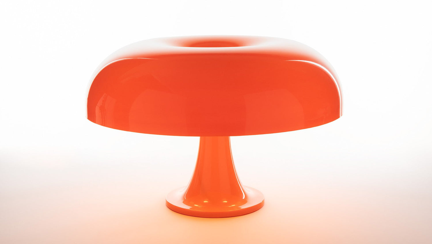 Nesso Tishlampe by Artemide