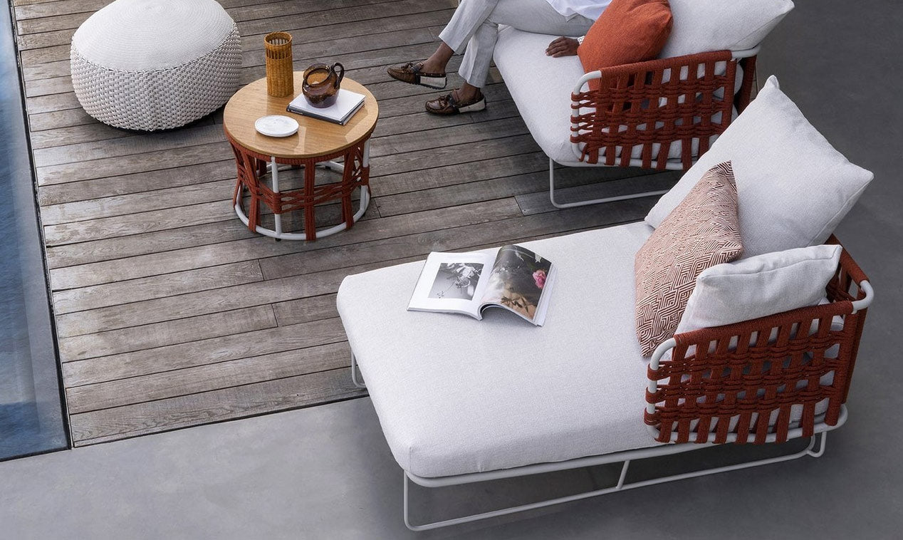 Nido outdoor coffee table