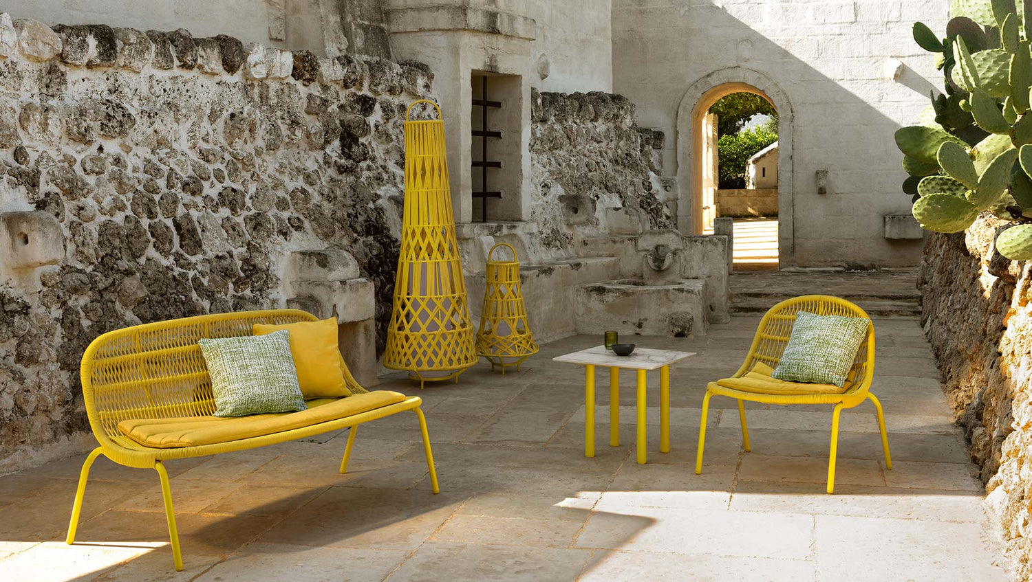 PANAMA OUTDOOR SOFA LOVE SEAT