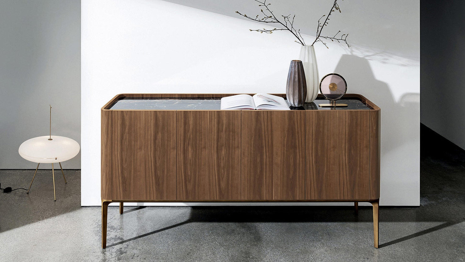 SLIM SIDEBOARD WITH 4 DOORS
