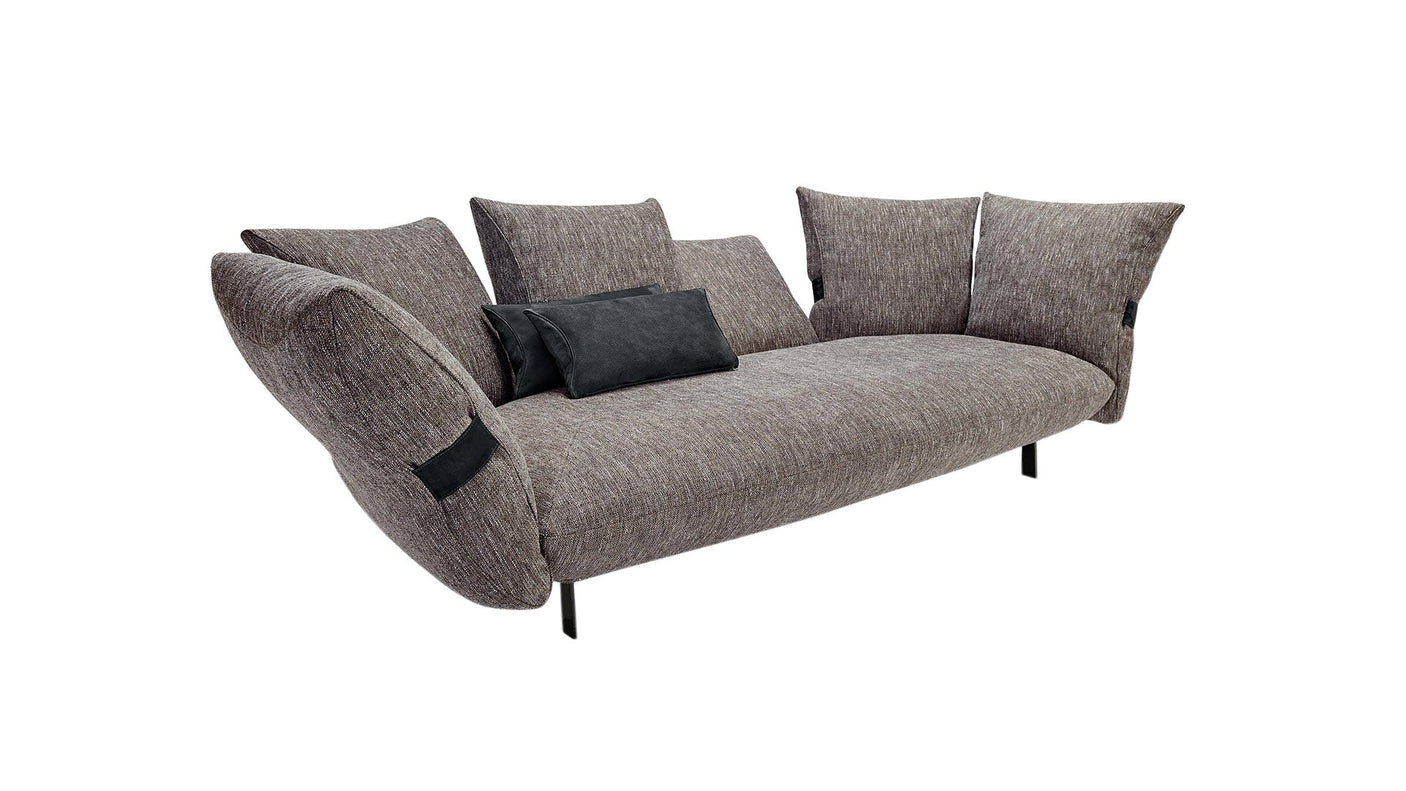 Smooth Operator Sofa ARKETIPO by GIUSEPPE VIGANO'