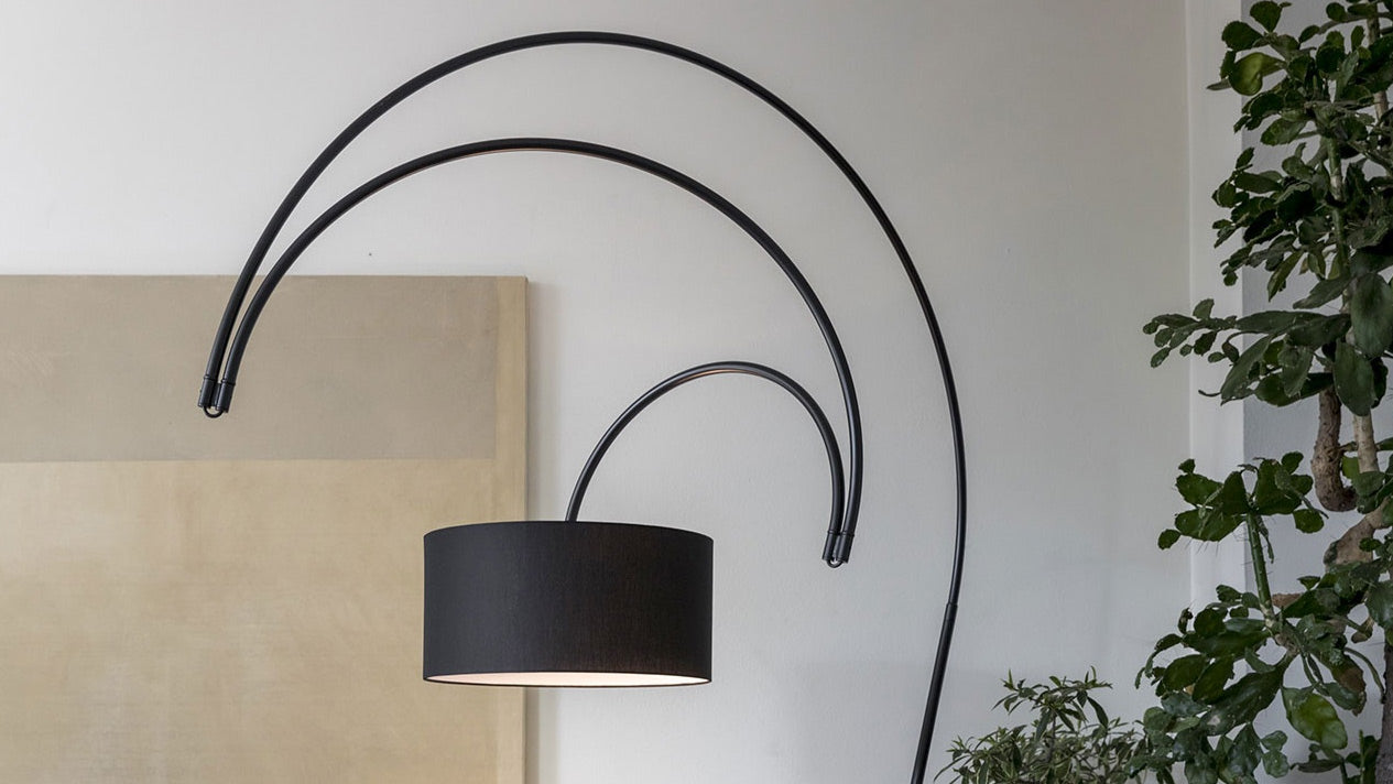 Sott'Archi floor lamp by Mogg